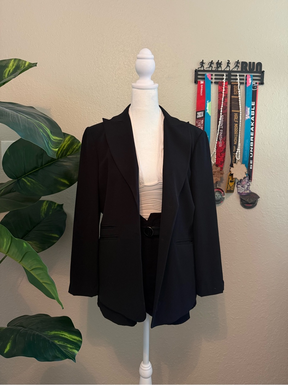 BCBGMaxAzria Black Open-Front Blazer with Notched Lapels